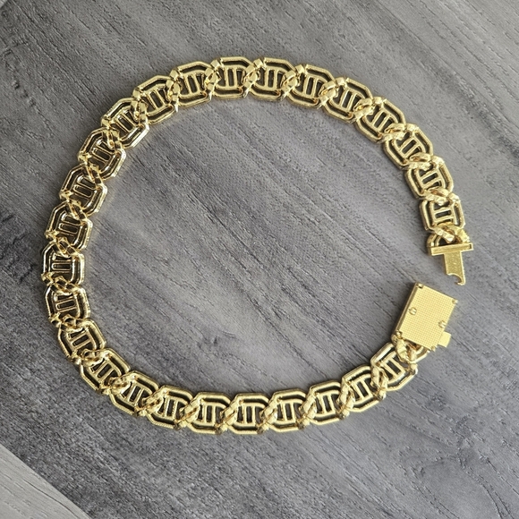 Elegant Iced Out Fully Rhinestone Figaro H-shape Design Gold Chain Necklace - Picture 6 of 10